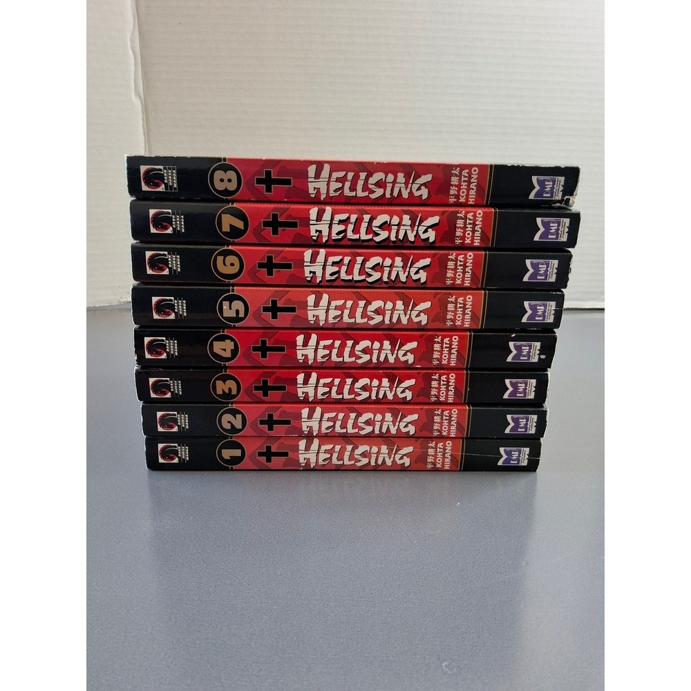 Hellsing Manga Volumes 1-8 Kohta Hirano Dark Horse English Paperback Set